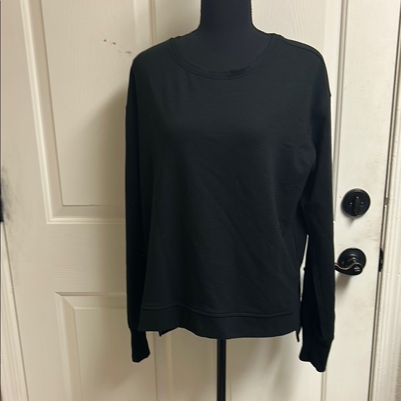 Victoria's Secret Tops - Victoria Sport Black Long Sleeve Sweatshirt Medium, EUC